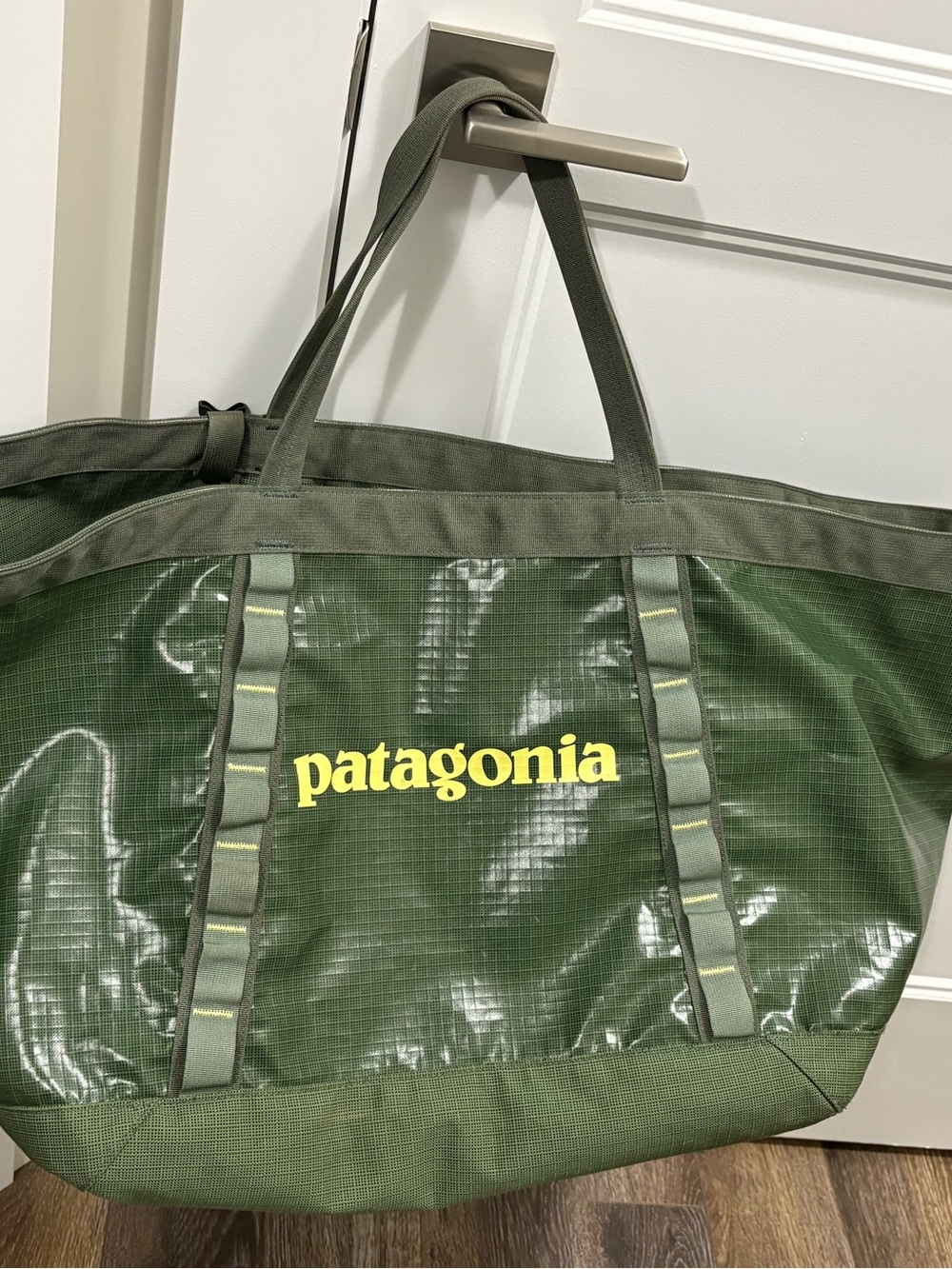 Patagonia
Black Hole Gear Tote - Backpack - Picture 15 of 16